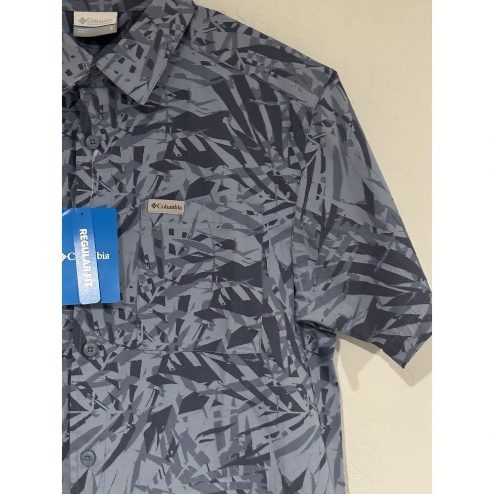 NEW Men's Size Small Columbia Rogers Peak Printed Short Sleeve Shirt XM8259-449